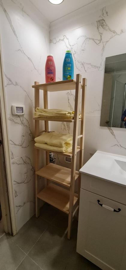 Apartmán דירת חדר יפה ונעימה באיזור פסטורלי ושקט Zichron Ja'akov Exteriér fotografie