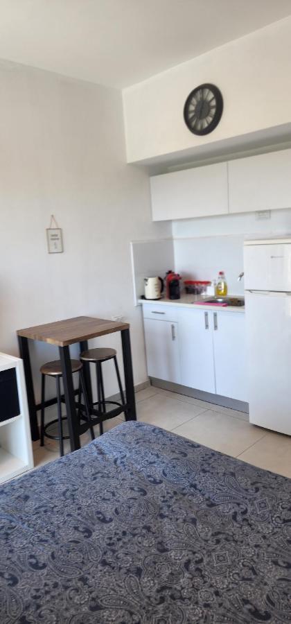 Apartmán דירת חדר יפה ונעימה באיזור פסטורלי ושקט Zichron Ja'akov Exteriér fotografie