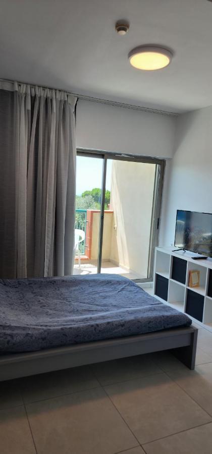 Apartmán דירת חדר יפה ונעימה באיזור פסטורלי ושקט Zichron Ja'akov Exteriér fotografie