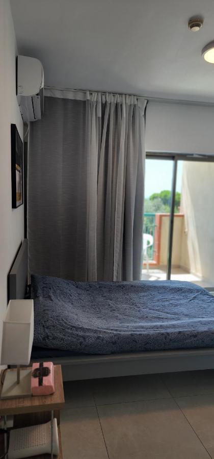 Apartmán דירת חדר יפה ונעימה באיזור פסטורלי ושקט Zichron Ja'akov Exteriér fotografie