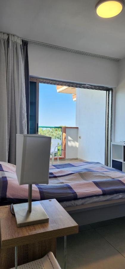 Apartmán דירת חדר יפה ונעימה באיזור פסטורלי ושקט Zichron Ja'akov Exteriér fotografie